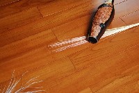 柚木地板簡介以及保養事項 柚木地板該如何打蠟？